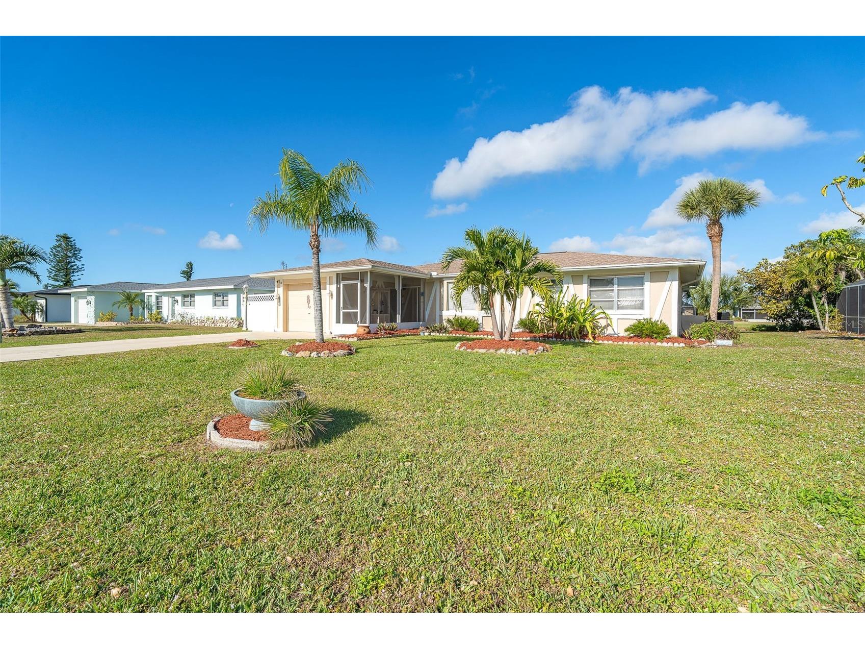36 Annapolis Lane Rotonda West FL 33947 D6146552 image3