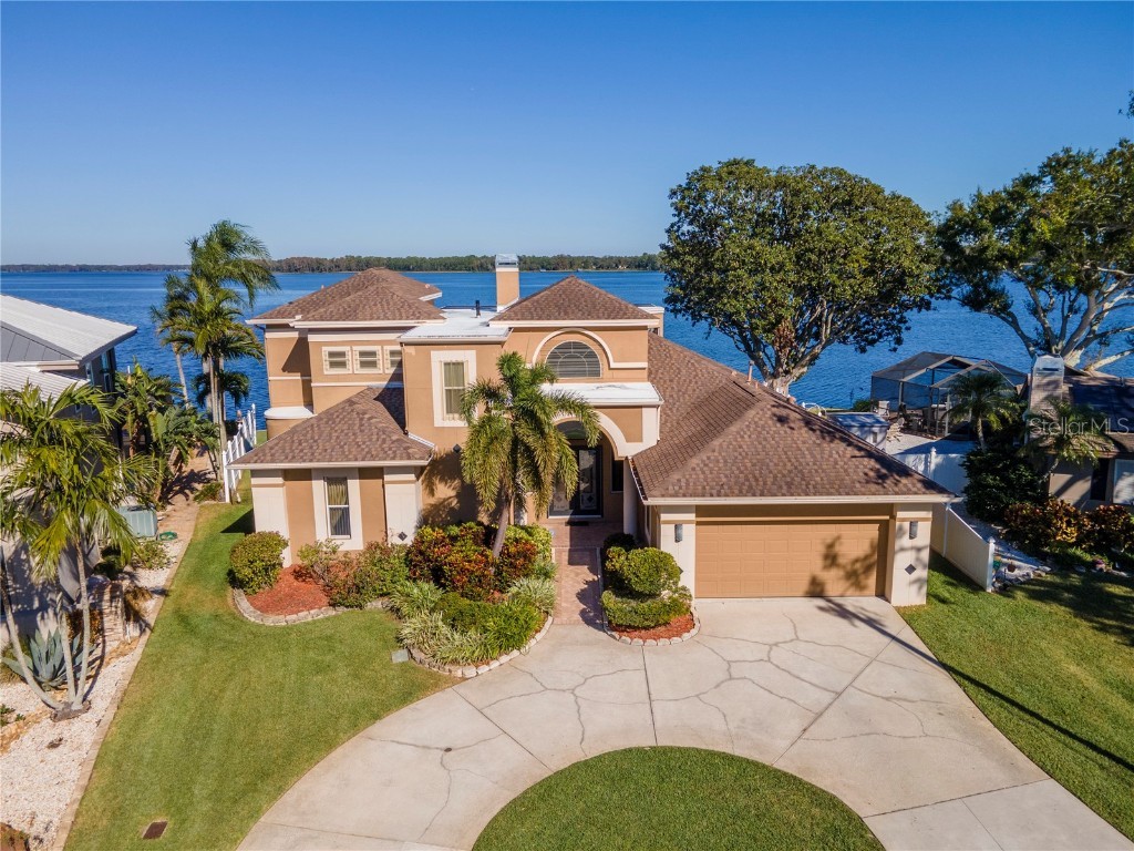 36 Freshwater Drive Palm Harbor FL 34684 - LAKE TARPON TB8324976 image1