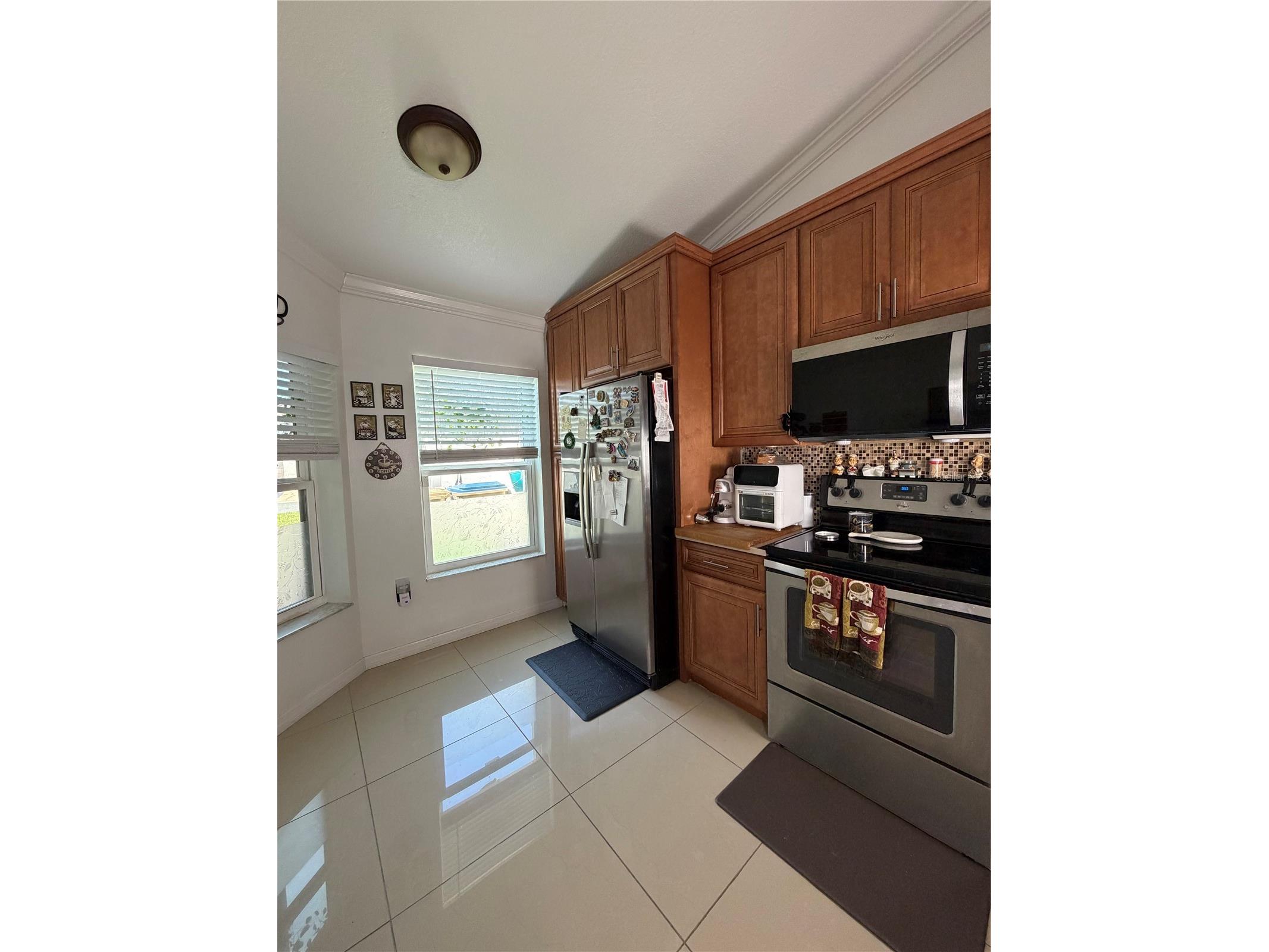 36 Lakepointe Circle Kissimmee FL 34743 S5147950 image3