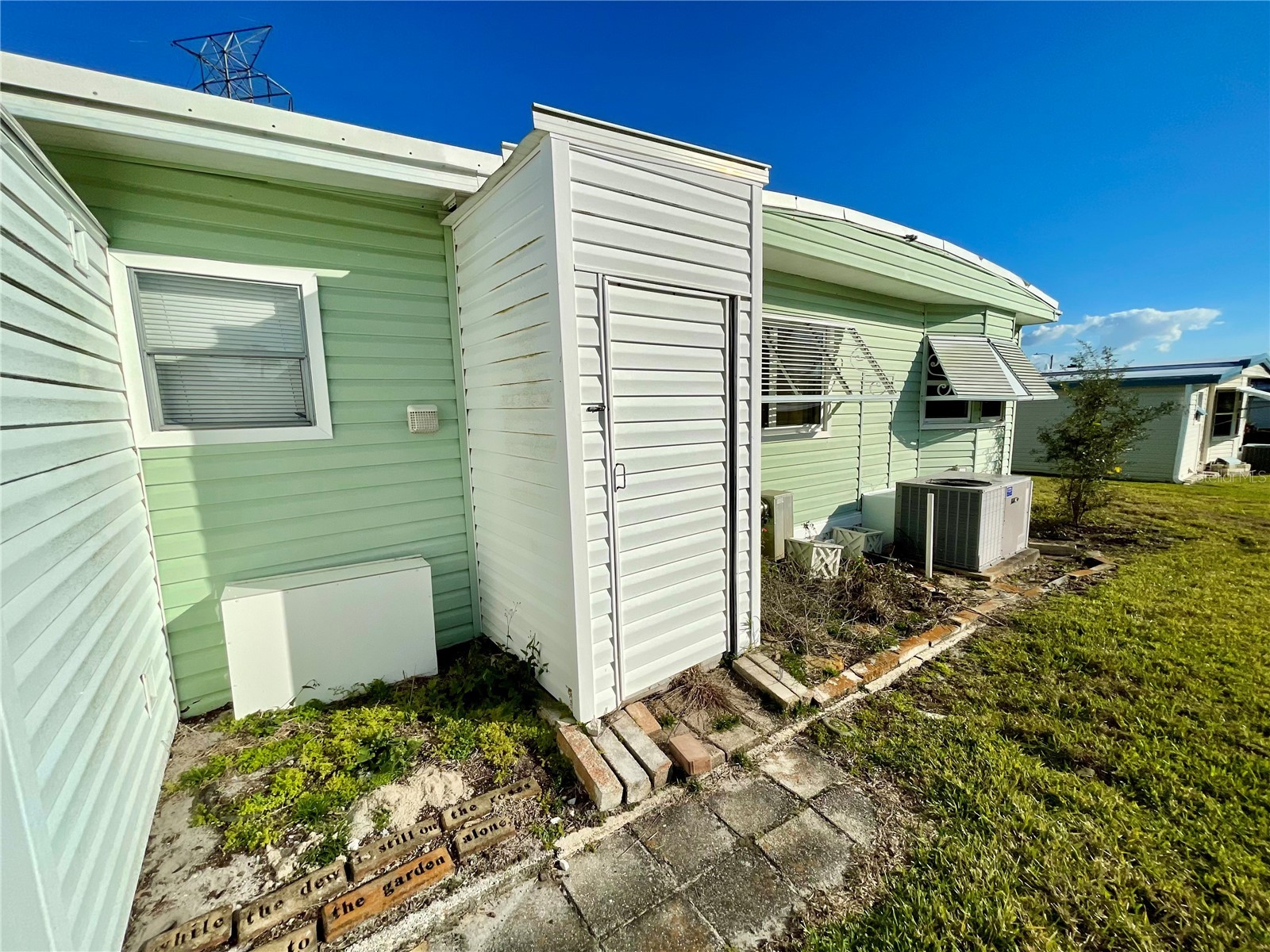 36 Maple Leaf Court Palm Harbor FL 34684 TB8463138 image18