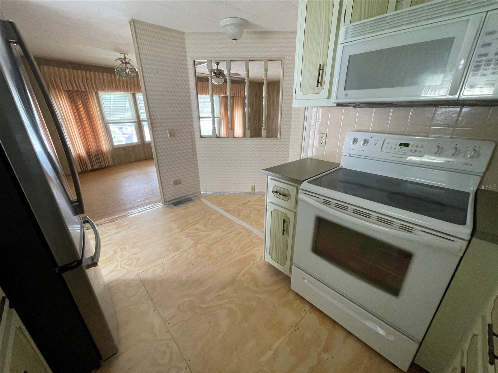 36 Maple Leaf Court Palm Harbor FL 34684 TB8463138 image4