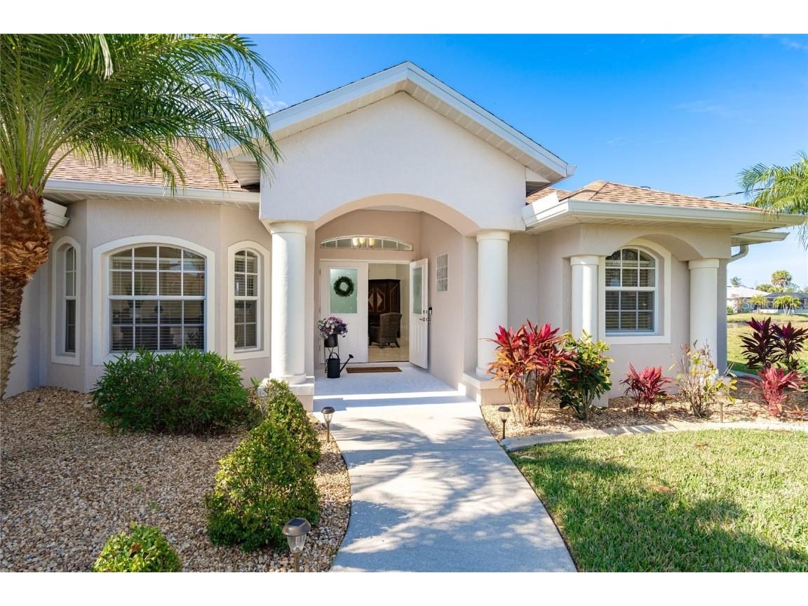36 Pine Valley Lane Rotonda West FL 33947 A4600290 image1