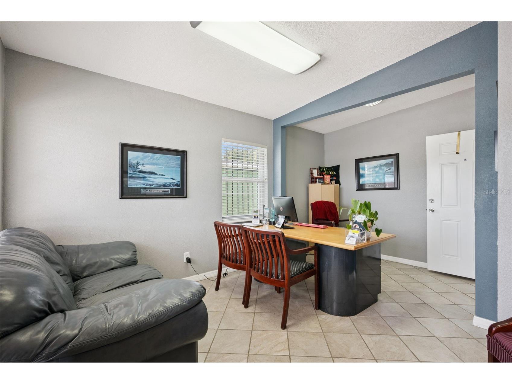 36 S Semoran Boulevard Orlando FL 32807 O6418448 image3