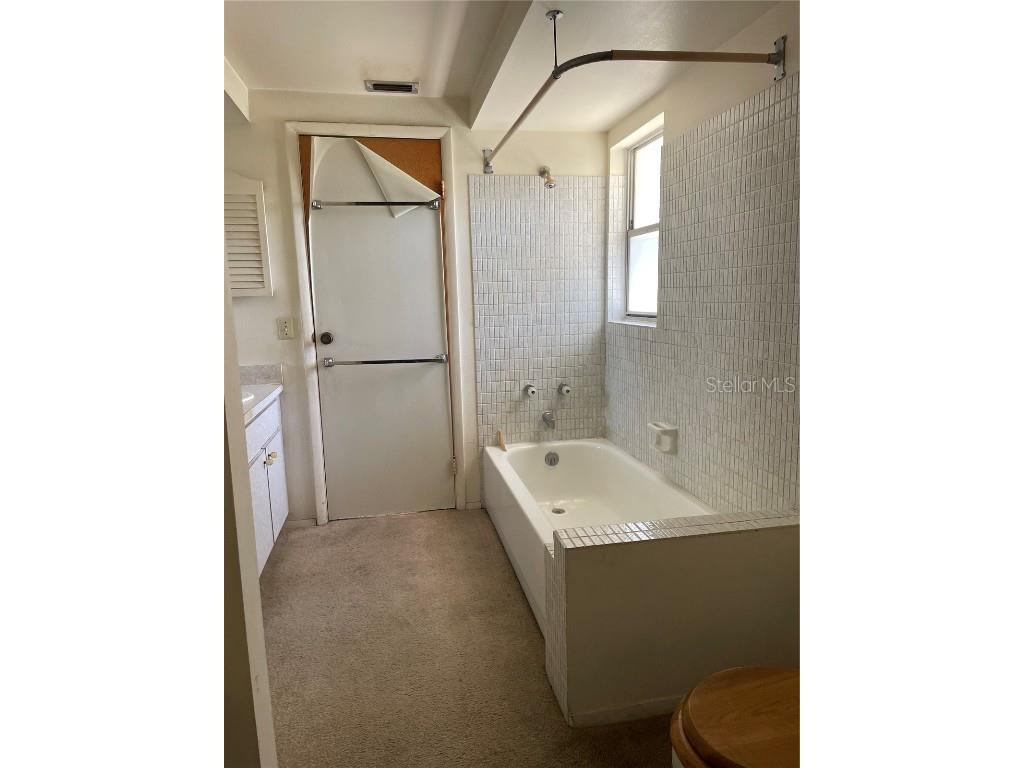 36 Valencia Circle Safety Harbor FL 34695 TB8443550 image13