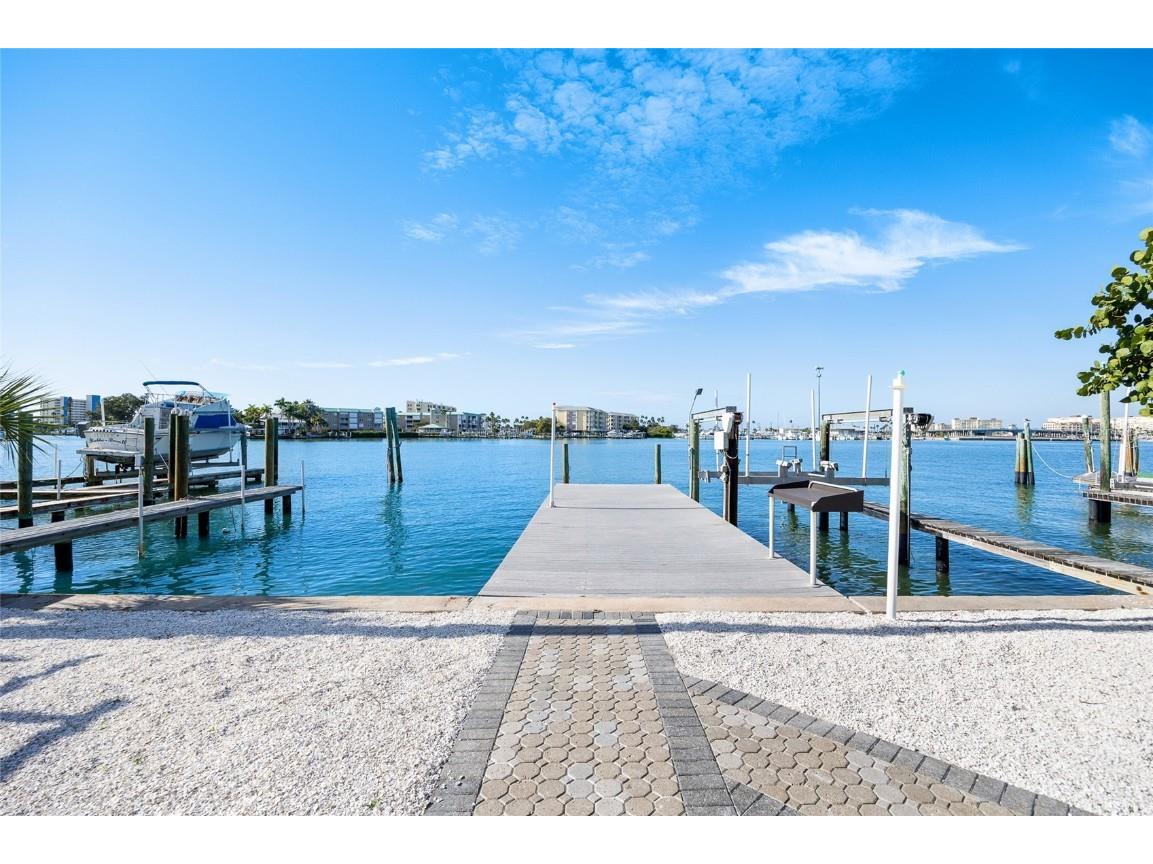 360 145th Avenue E Madeira Beach FL 33708 A4671424 image36