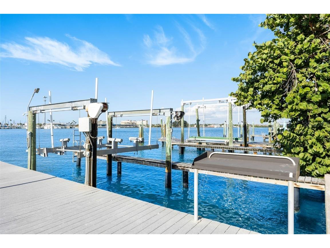 360 145th Avenue E Madeira Beach FL 33708 A4671424 image37