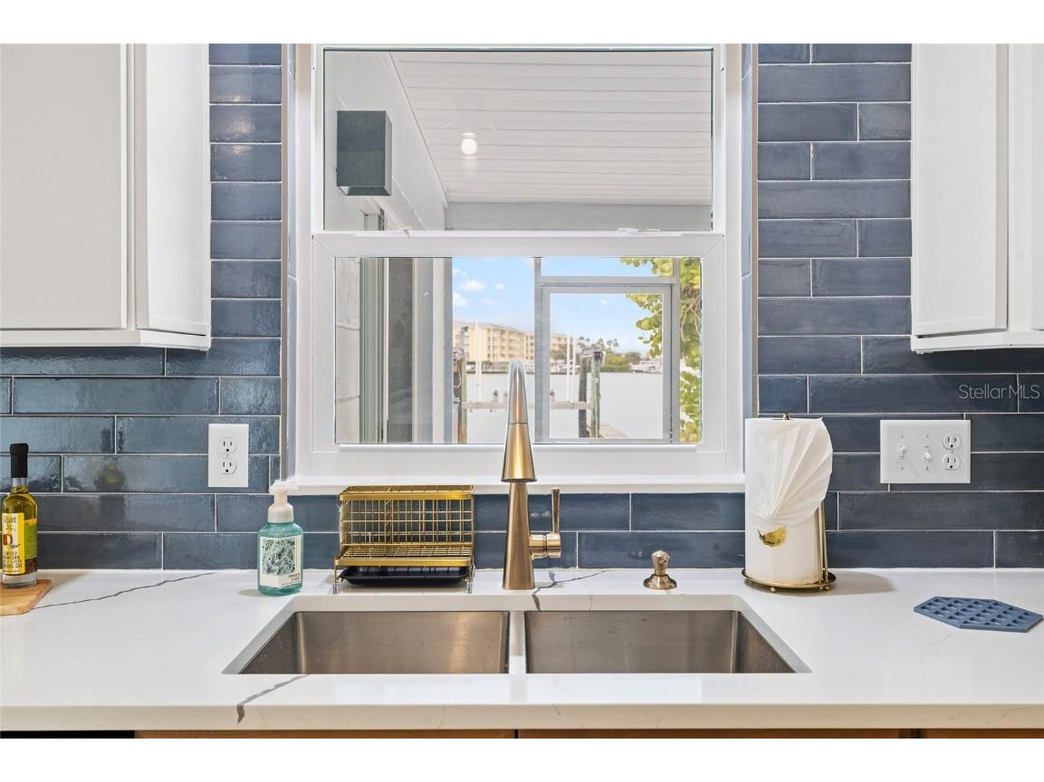 360 145th Avenue E Madeira Beach FL 33708 A4671424 image7