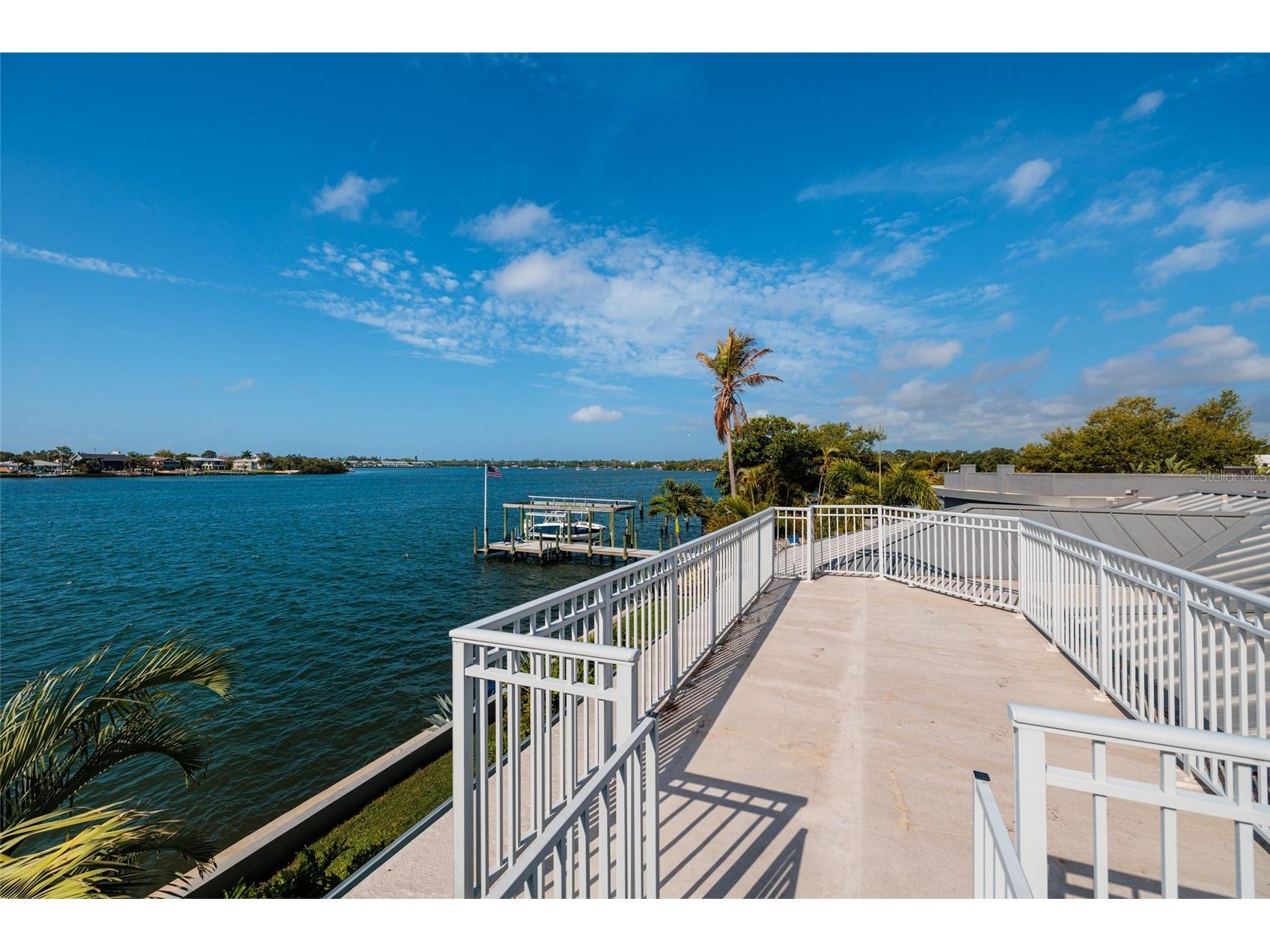 360 26th Avenue SE Saint Petersburg FL 33705 TB8494857 image67