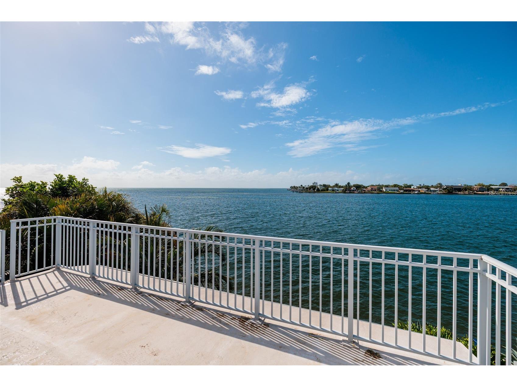 360 26th Avenue SE Saint Petersburg FL 33705 TB8494857 image72