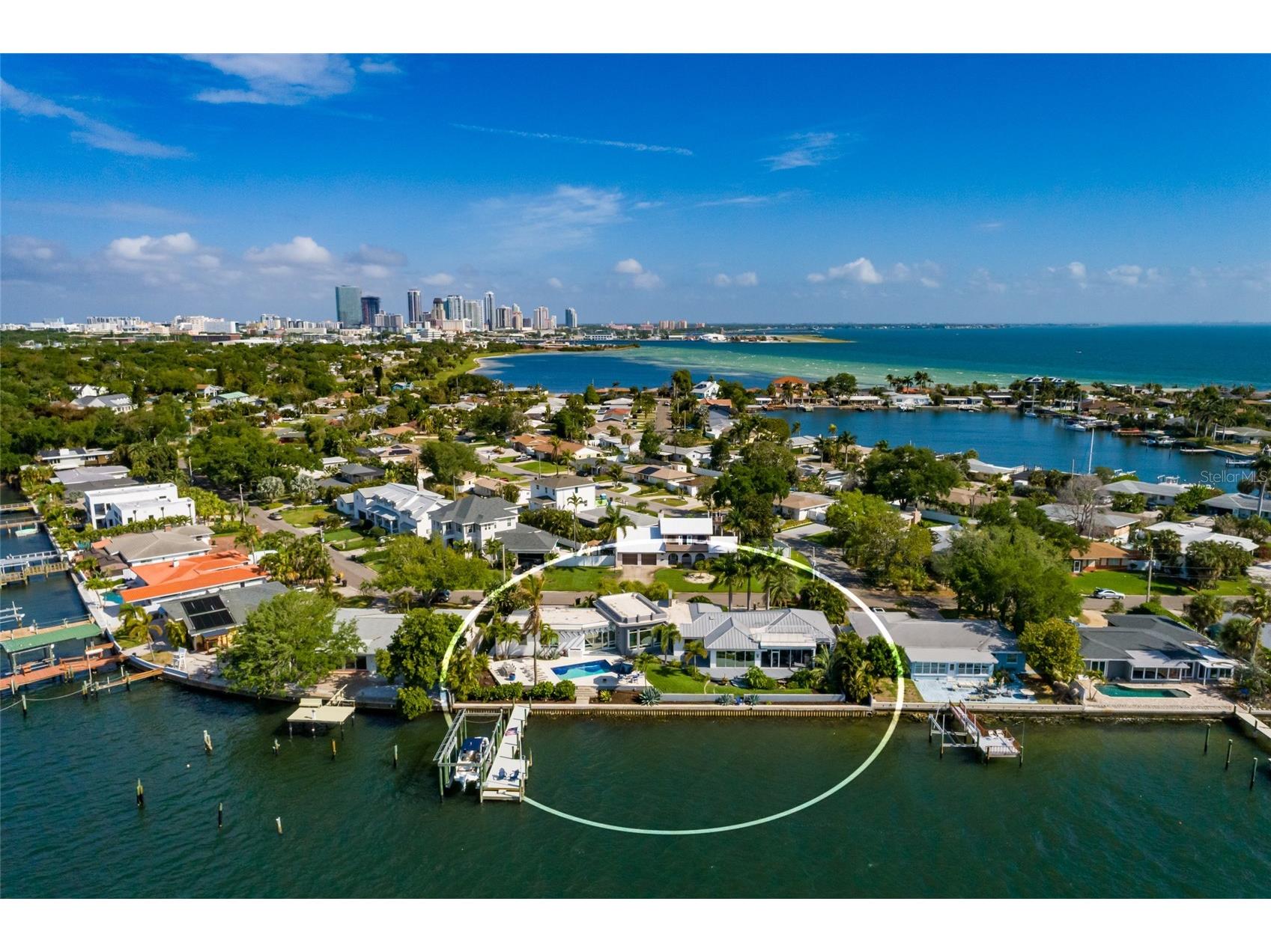 360 26th Avenue SE Saint Petersburg FL 33705 TB8494857 image83