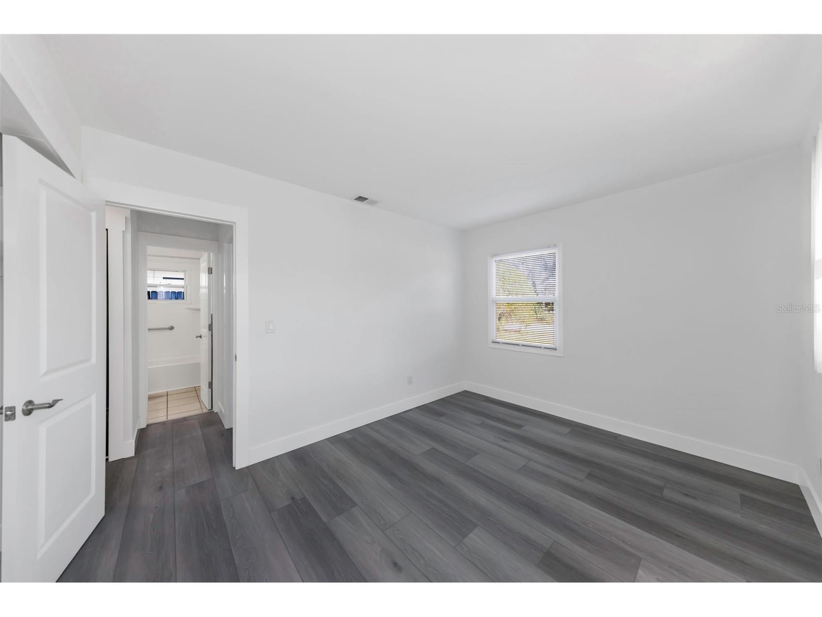 360 57th Street N Saint Petersburg FL 33710 TB8487174 image24