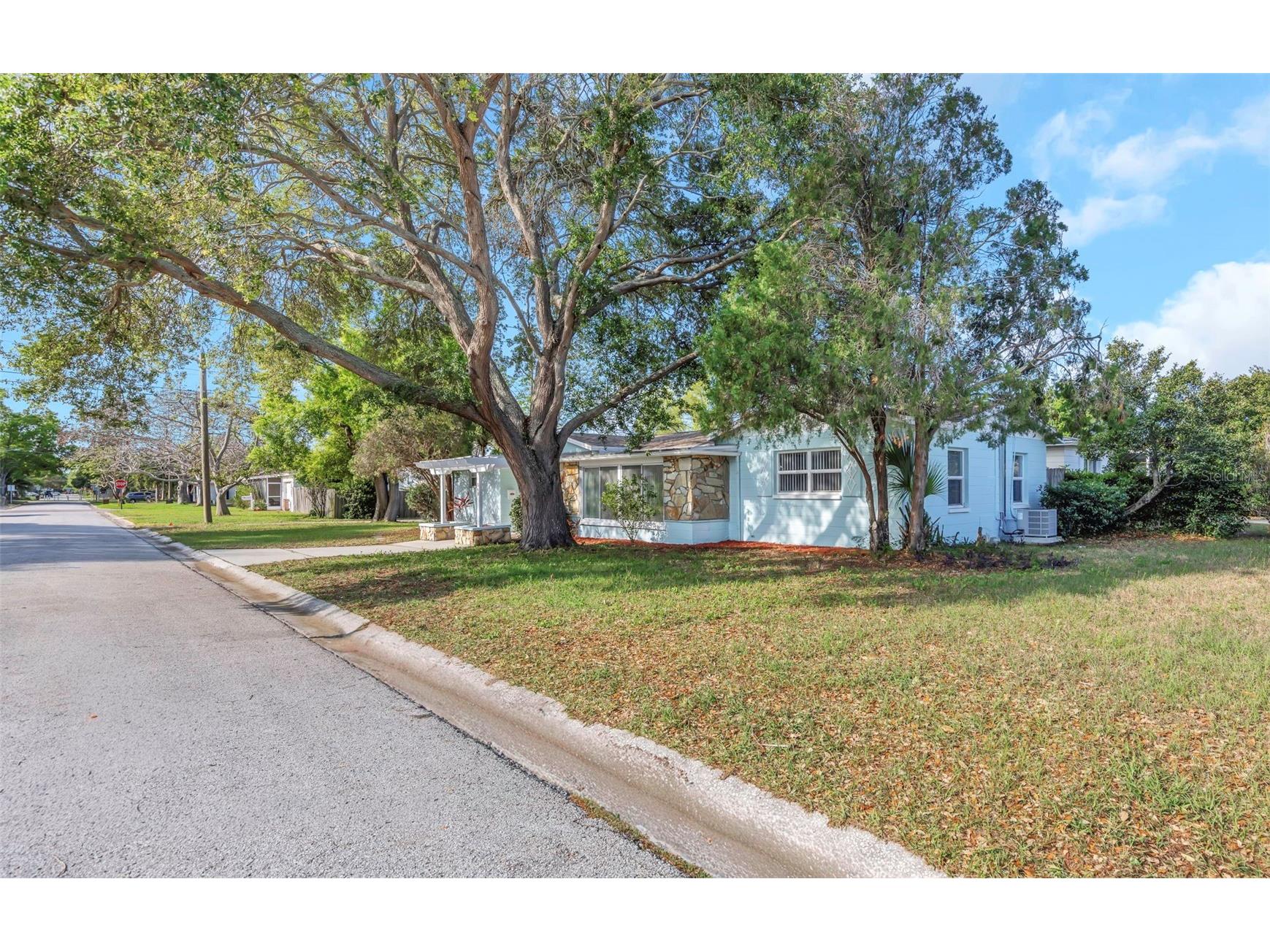 360 57th Street N Saint Petersburg FL 33710 TB8487174 image32