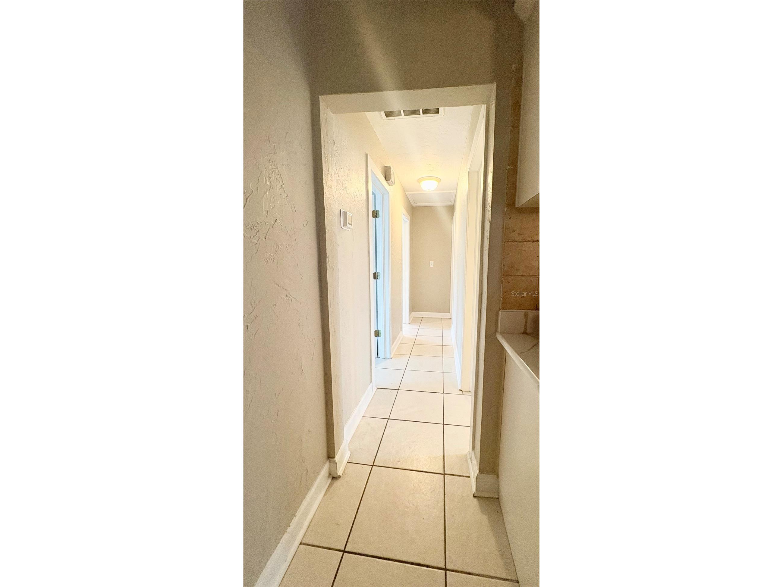 360 72nd Avenue Saint Petersburg FL 33706 TB8532269 image10