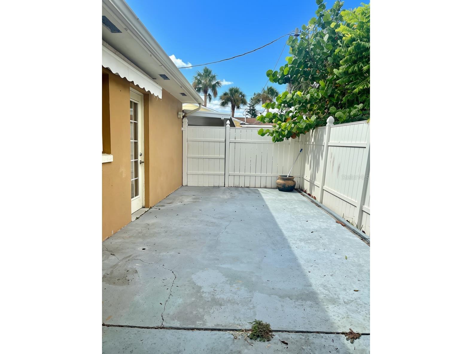 360 72nd Avenue Saint Petersburg FL 33706 TB8532269 image13