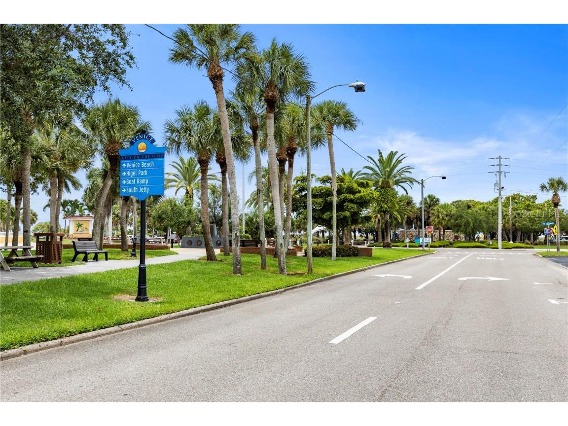 360 Base Avenue E #413 Venice FL 34285 N6138524 image35