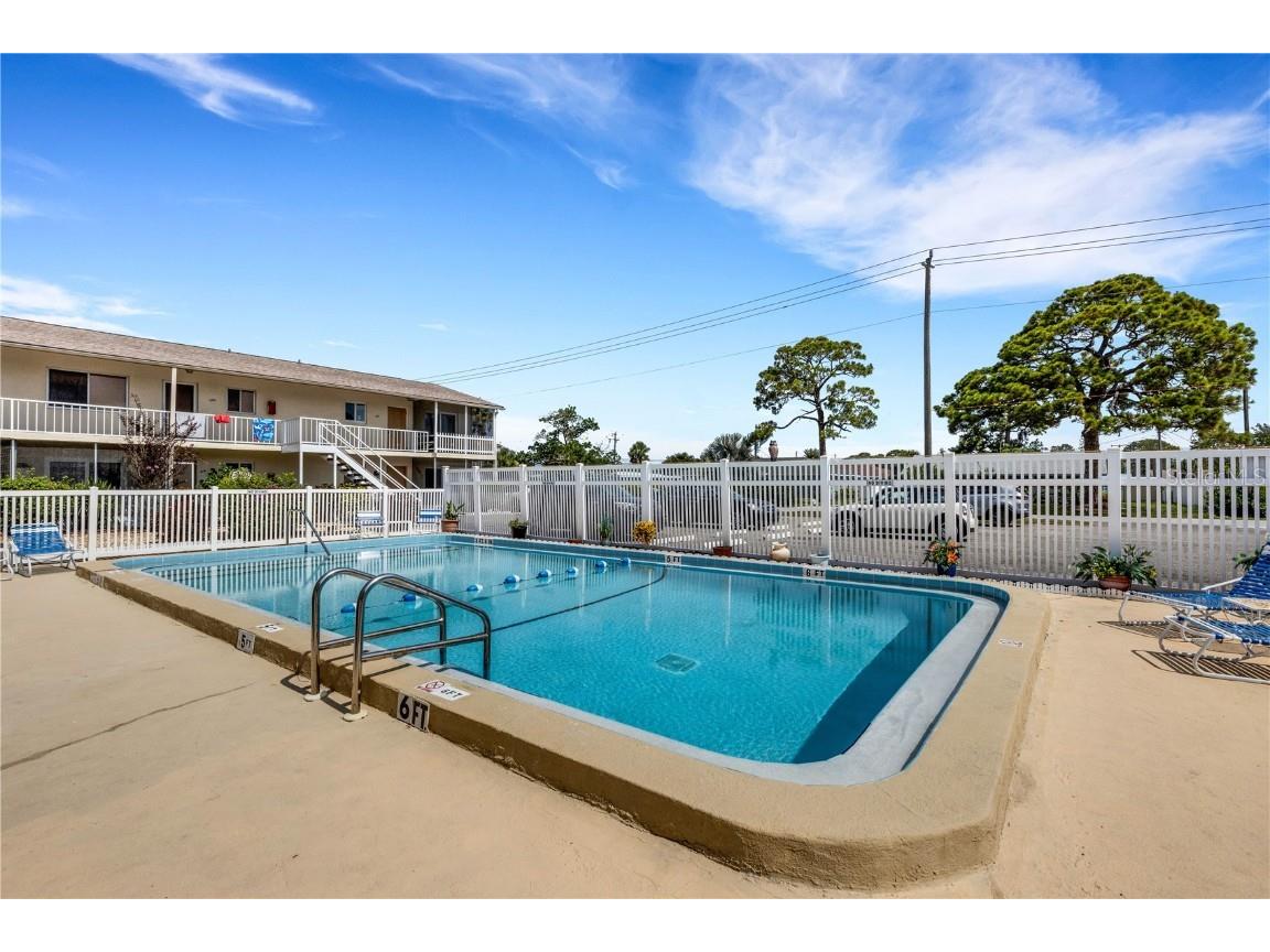 360 Base Avenue E #413 Venice FL 34285 N6138524 image4