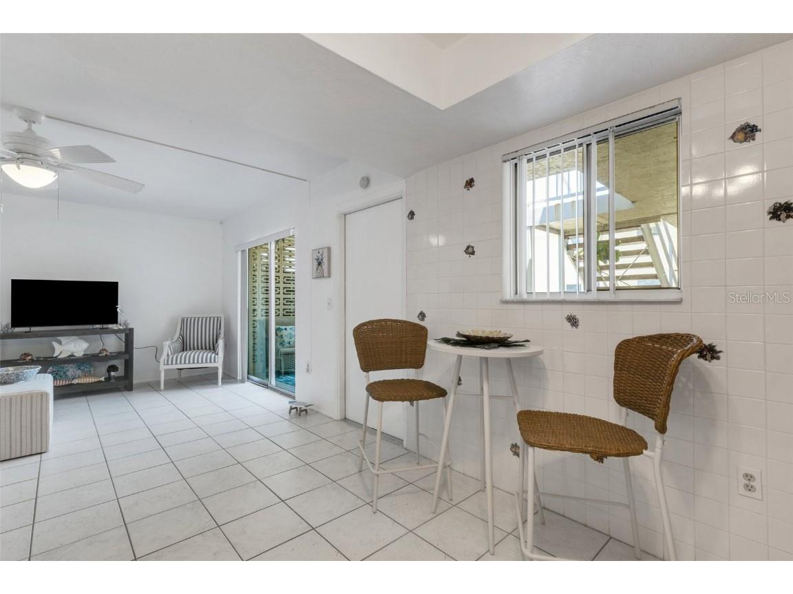 360 Base Avenue E #413 Venice FL 34285 N6138524 image9