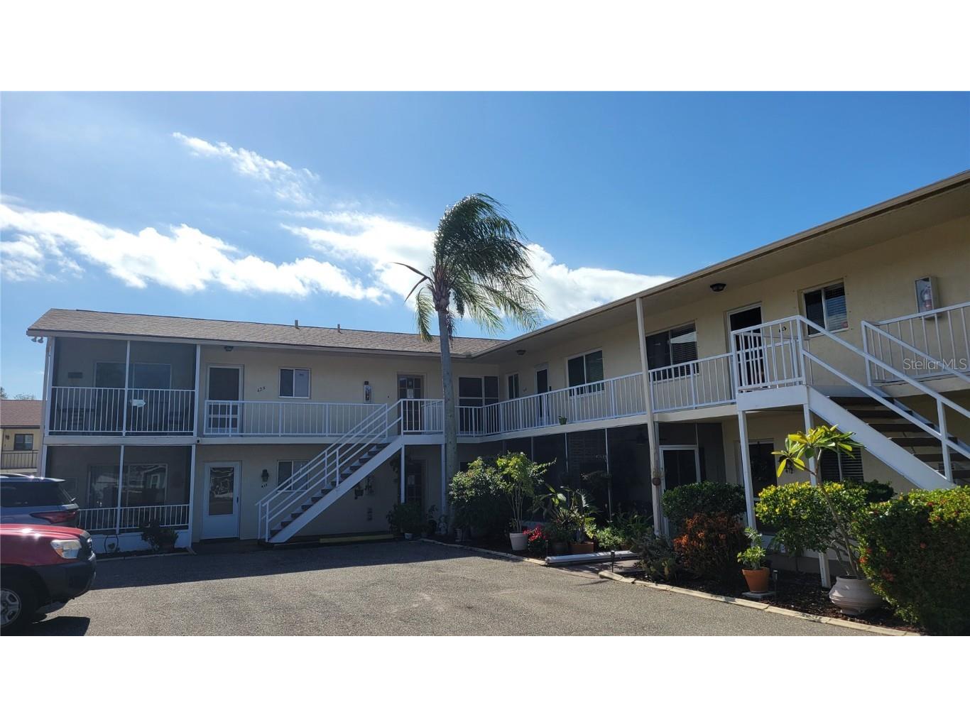 360 Base Avenue E #424 Venice FL 34285 A4596013 image1