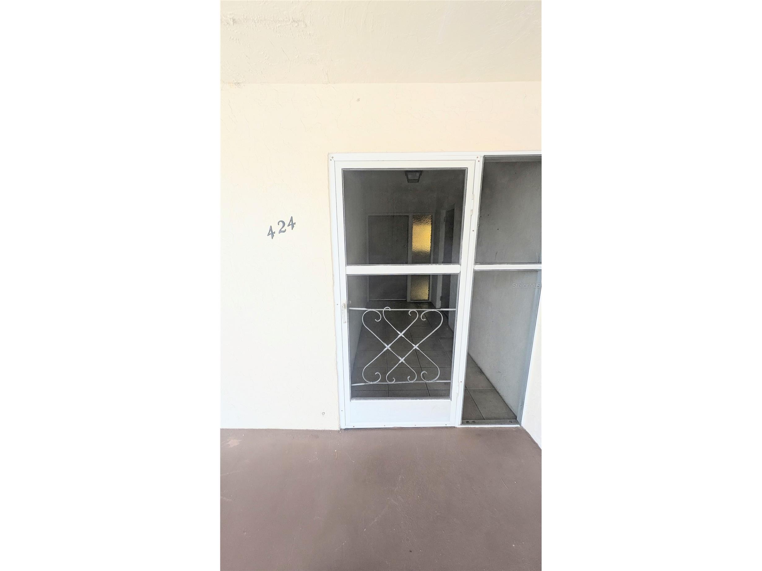 360 Base Avenue E #424 Venice FL 34285 A4683944 image2