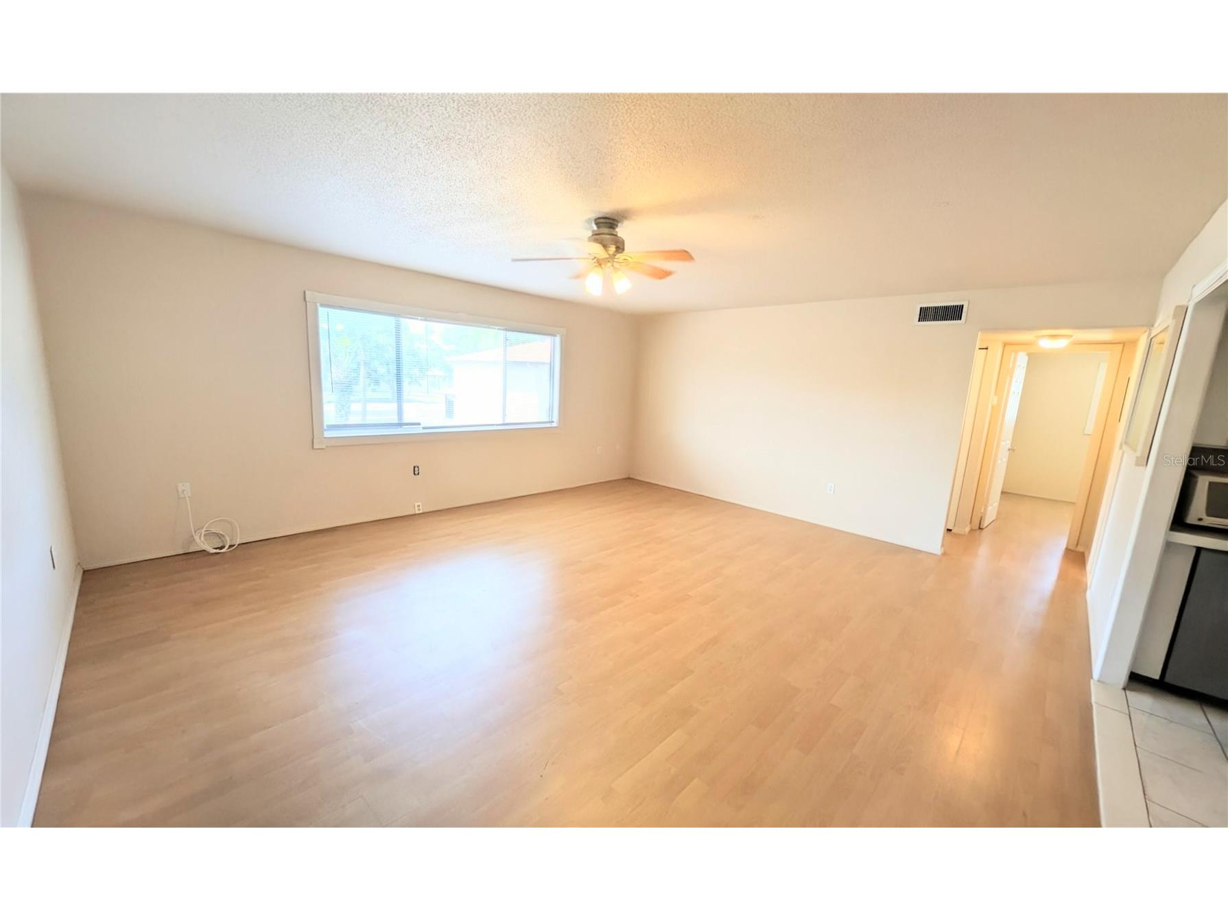 360 Base Avenue E #424 Venice FL 34285 A4683944 image4