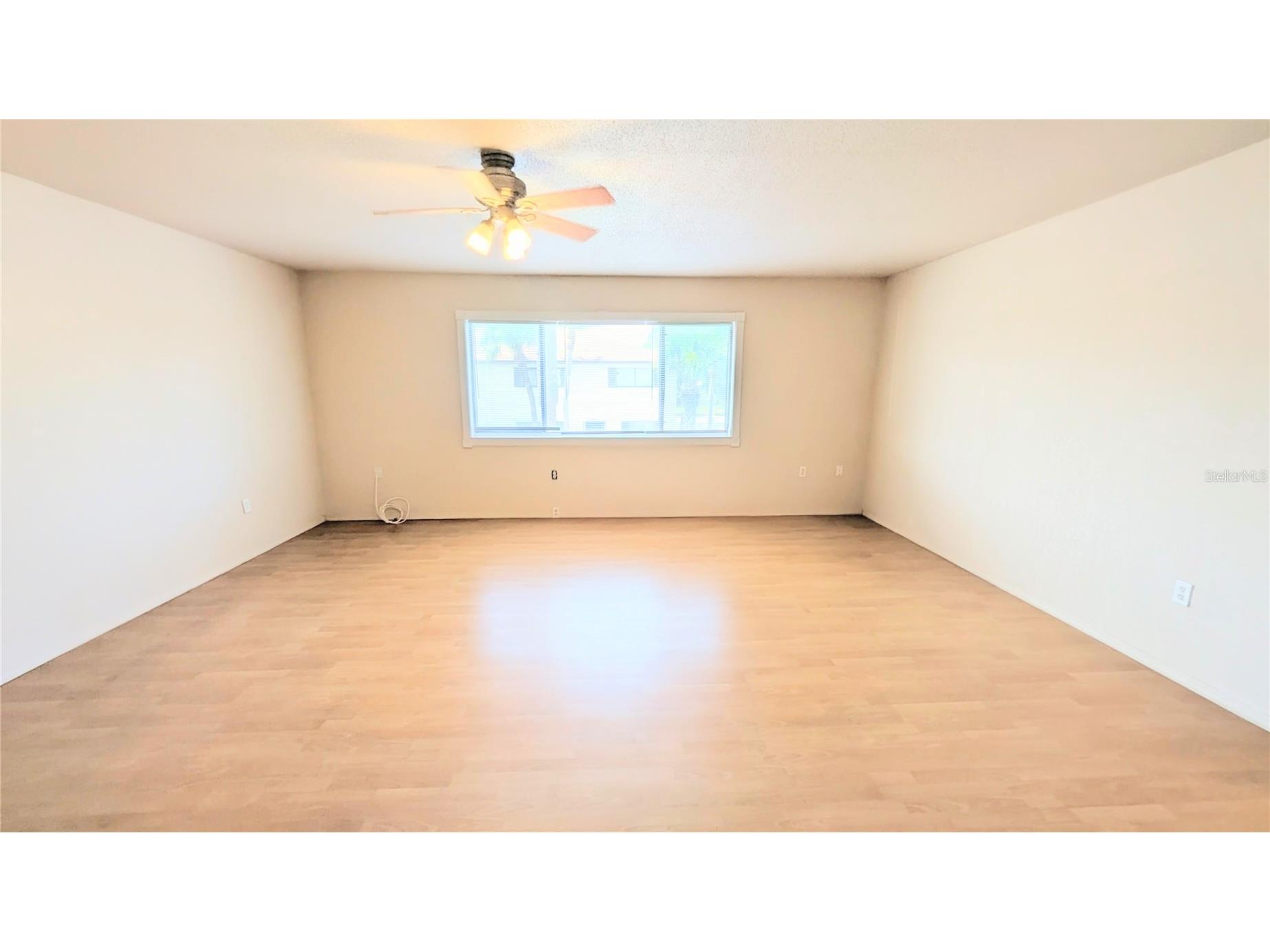 360 Base Avenue E #424 Venice FL 34285 A4683944 image5