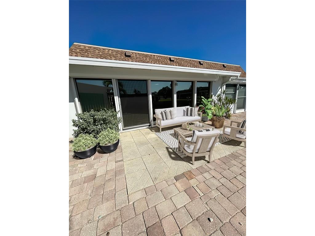 360 Boca Ciega Point Boulevard Saint Petersburg FL 33708 U8219818 image1