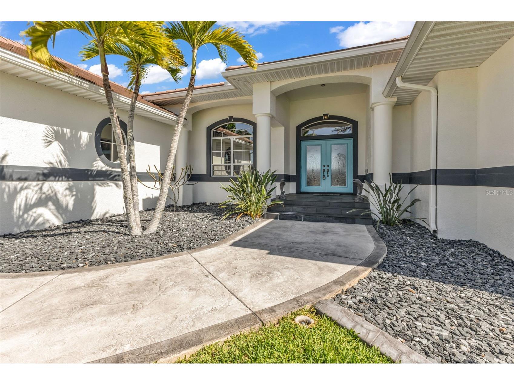 360 Capri Isles Court Punta Gorda FL 33950 C7523247 image6