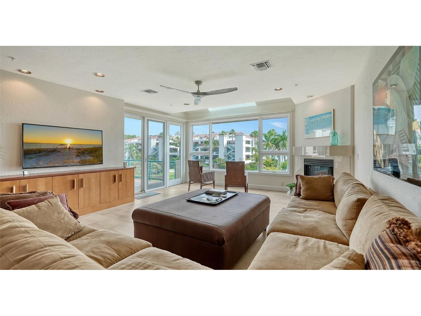 360 Gulf Of Mexico Drive #322 Longboat Key FL 34228 - SARASOTA BAY A4671956 image21