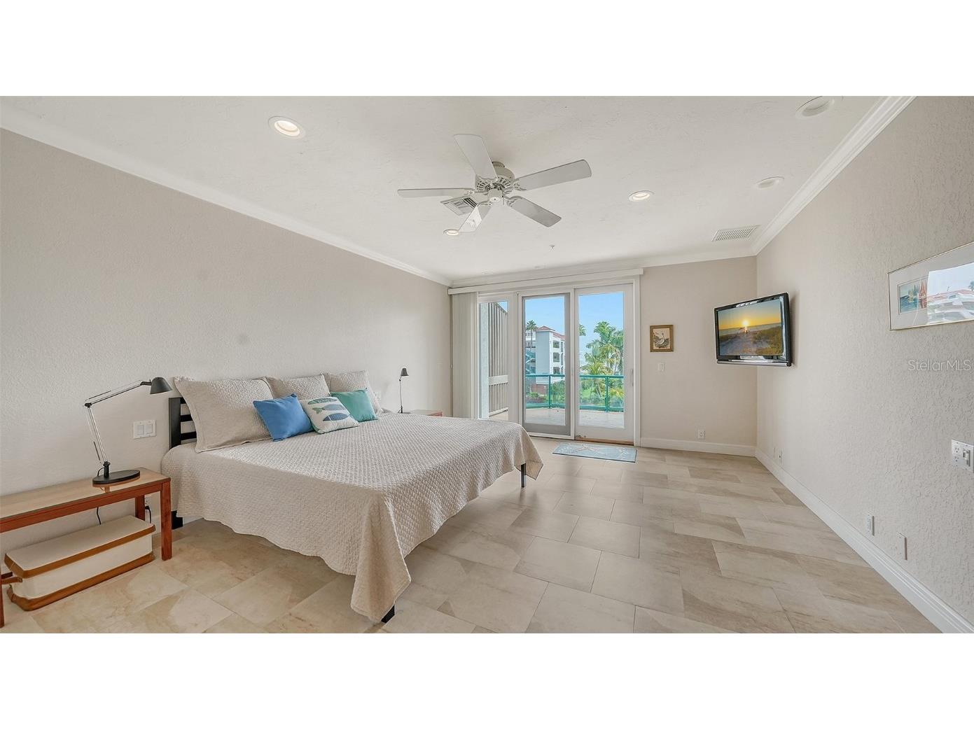 360 Gulf Of Mexico Drive #322 Longboat Key FL 34228 - SARASOTA BAY A4671956 image33
