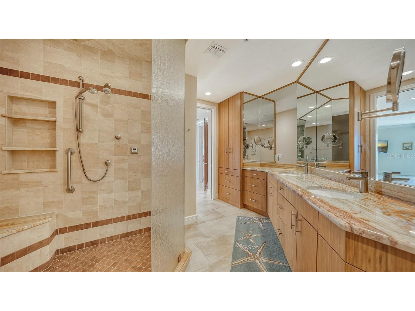 360 Gulf Of Mexico Drive #322 Longboat Key FL 34228 - SARASOTA BAY A4671956 image38