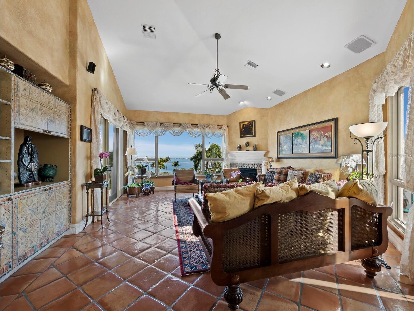 360 Gulf Of Mexico Drive #333 Longboat Key FL 34228 - SARASOTA BAY A4675387 image13
