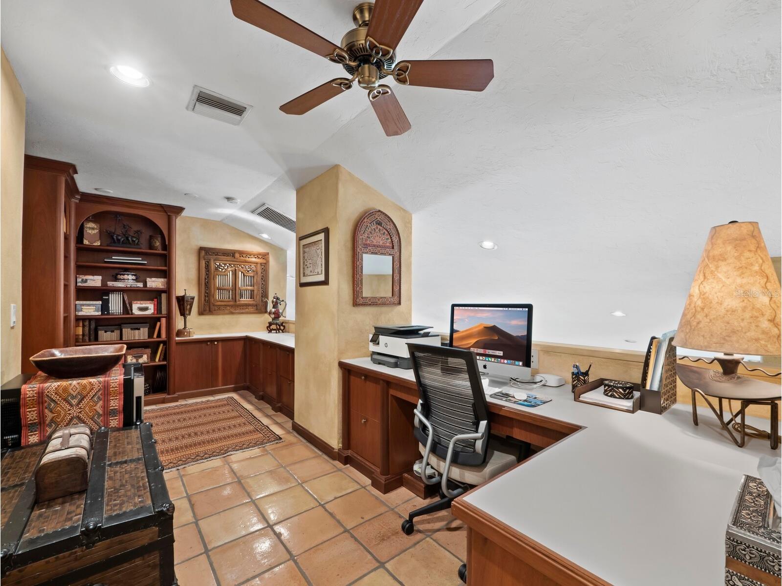 360 Gulf Of Mexico Drive #333 Longboat Key FL 34228 - SARASOTA BAY A4675387 image33