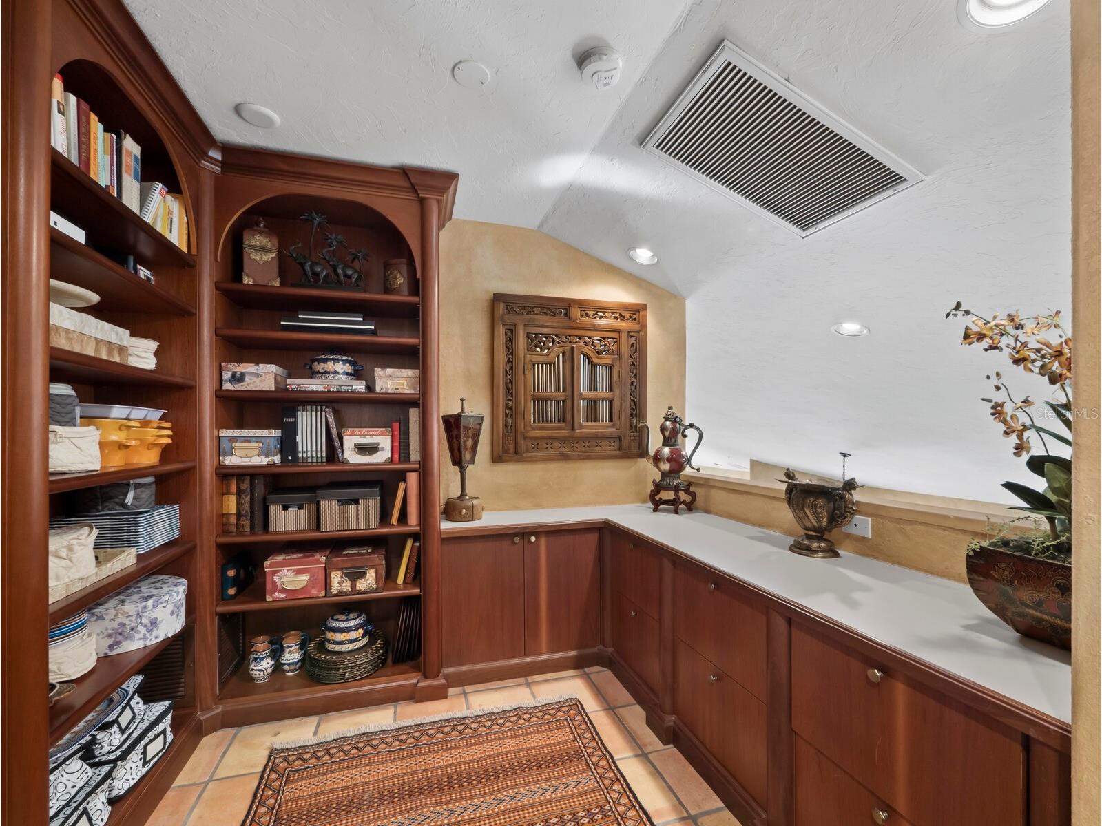 360 Gulf Of Mexico Drive #333 Longboat Key FL 34228 - SARASOTA BAY A4675387 image34