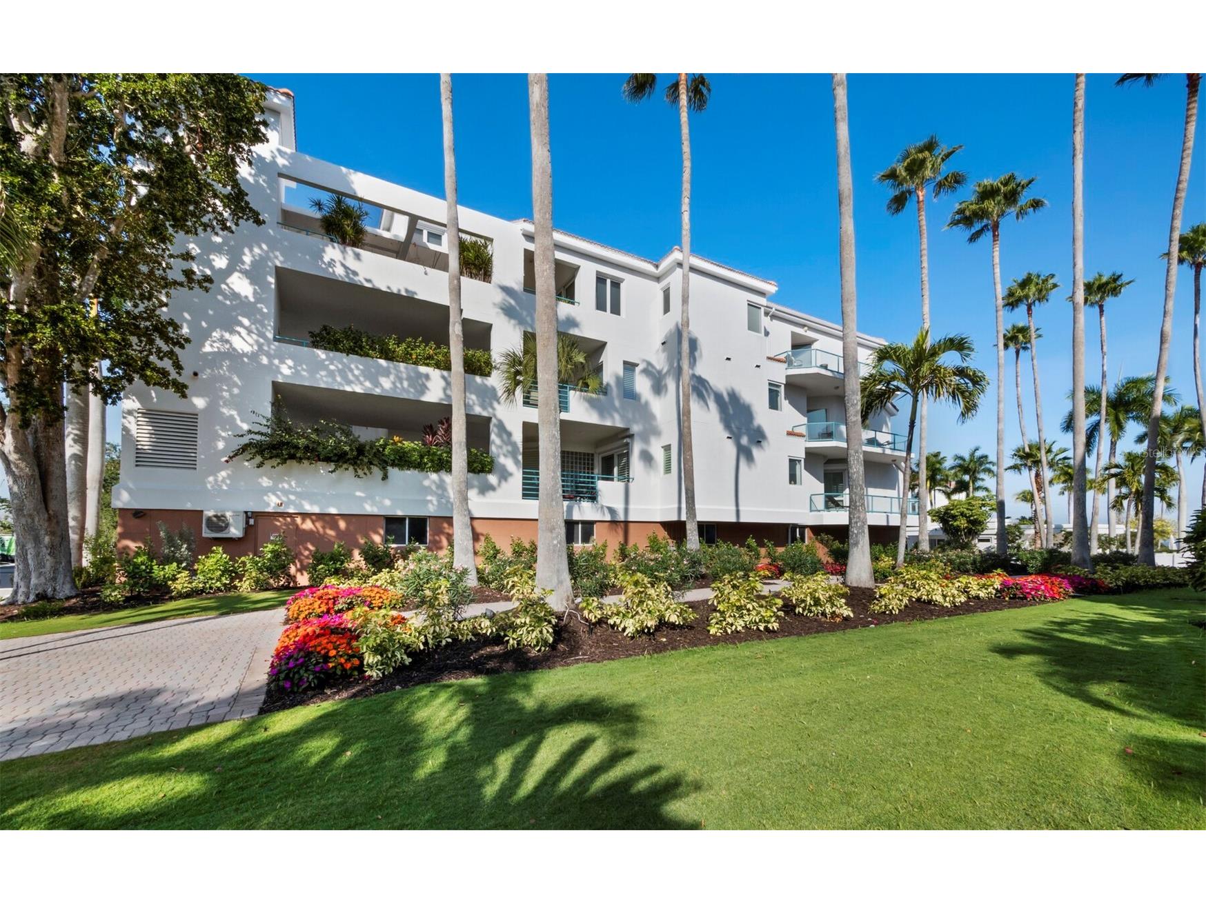360 Gulf Of Mexico Drive #333 Longboat Key FL 34228 - SARASOTA BAY A4675387 image45