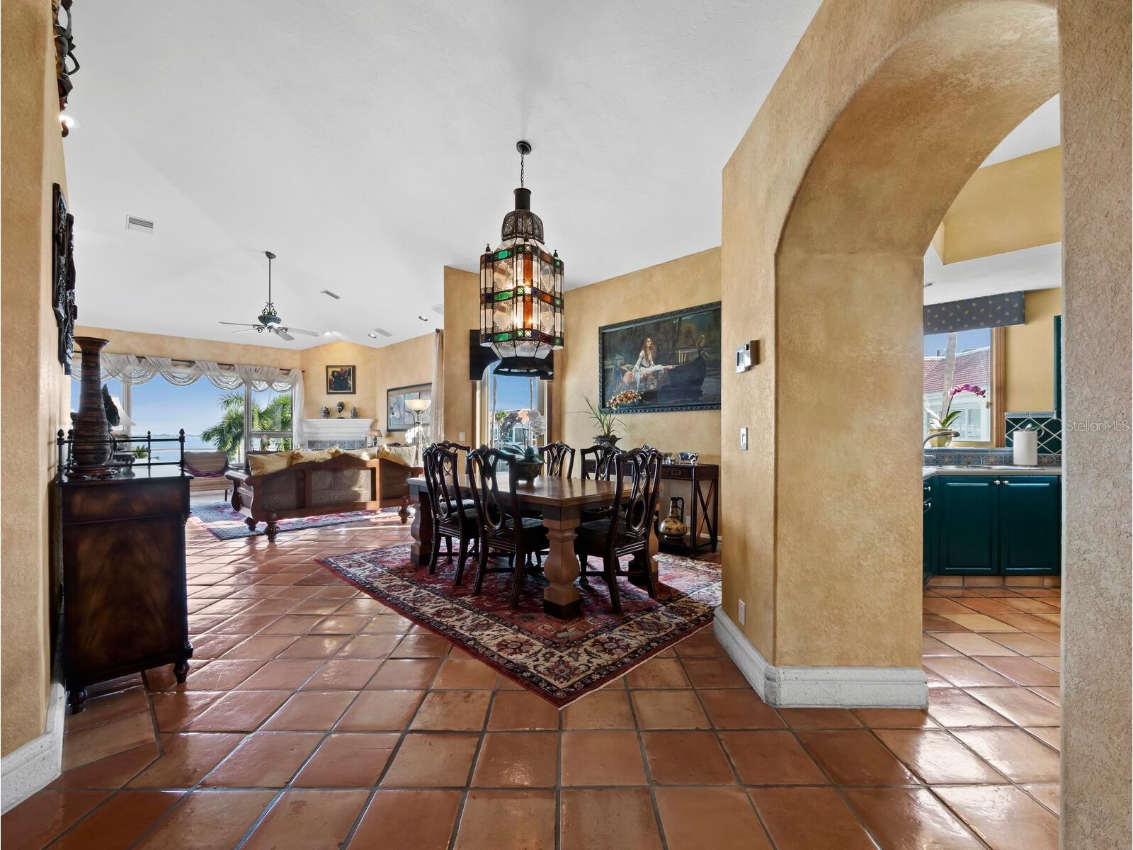 360 Gulf Of Mexico Drive #333 Longboat Key FL 34228 - SARASOTA BAY A4675387 image6