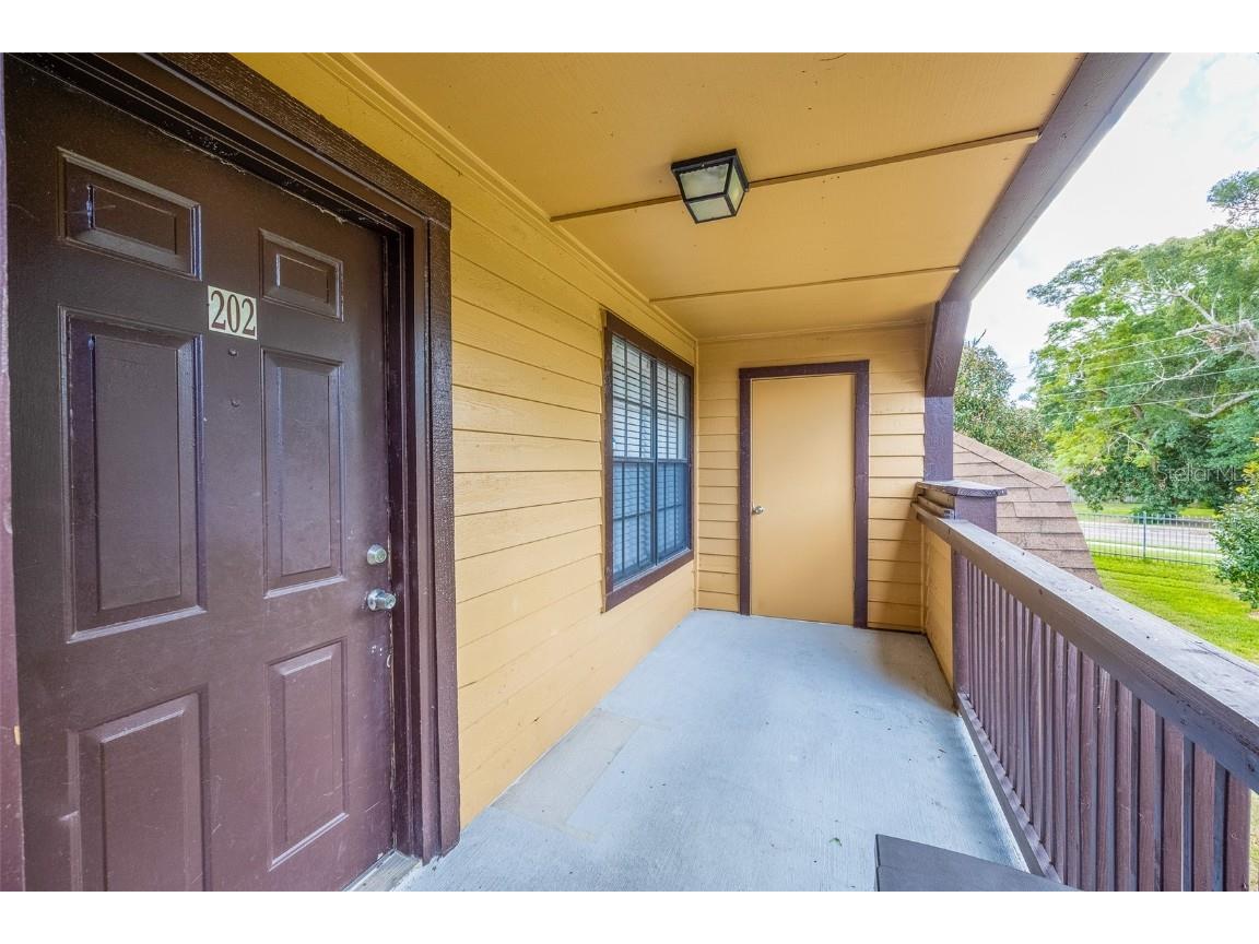 360 Lake Ontario Court #202 Altamonte Springs FL 32701 O6345131 image2