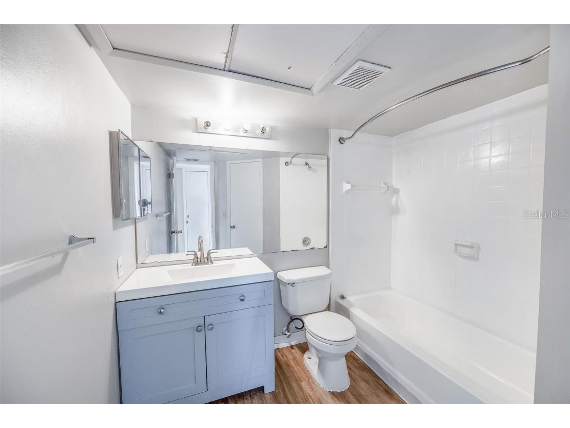 360 Lake Ontario Court #202 Altamonte Springs FL 32701 O6345131 image8