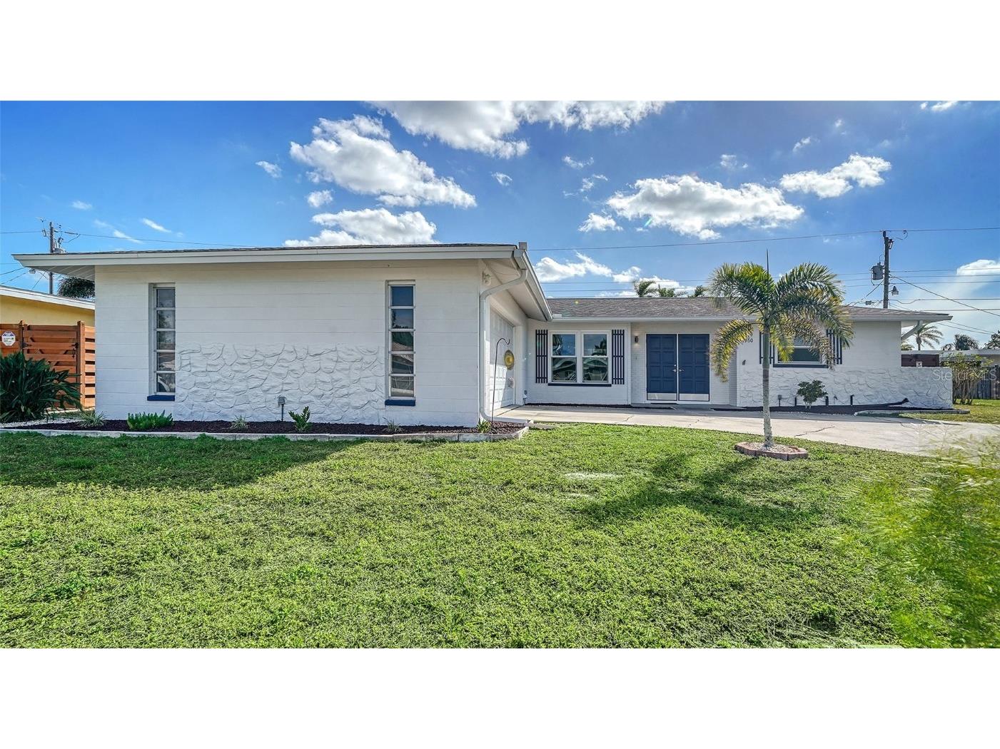 360 Lake Road Venice FL 34293 N6130666 image1