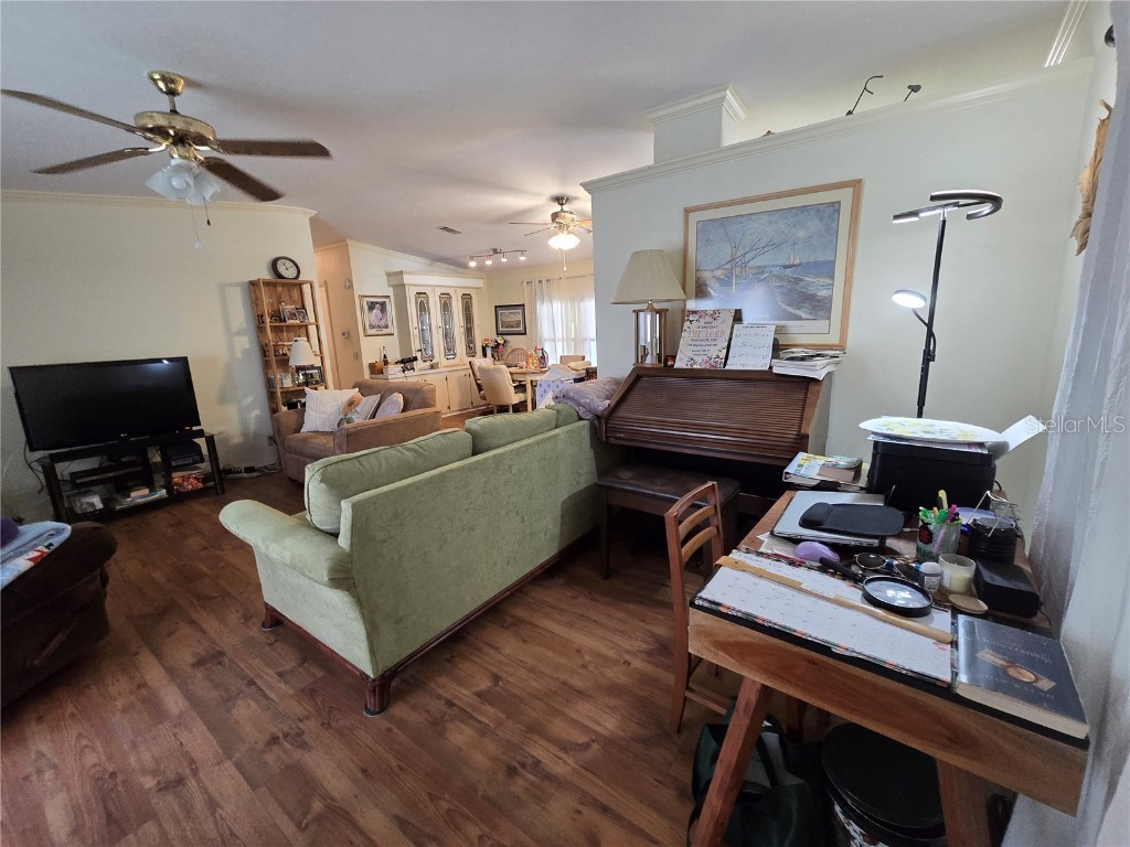 360 Melbourn Drive Haines City FL 33844 - LAKE HENRY P4932219 image13