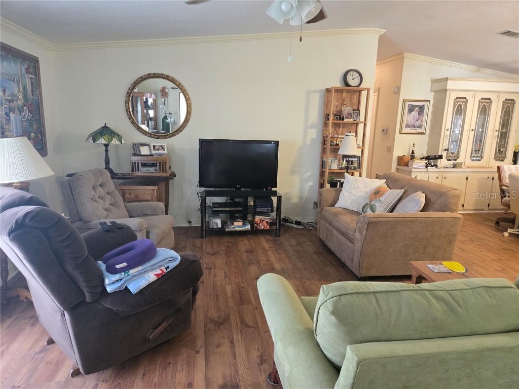 360 Melbourn Drive Haines City FL 33844 - LAKE HENRY P4932219 image14