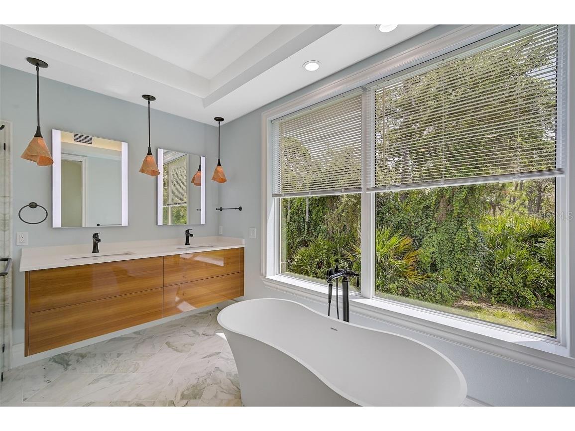 360 N Point Road Osprey FL 34229 A4617671 image26