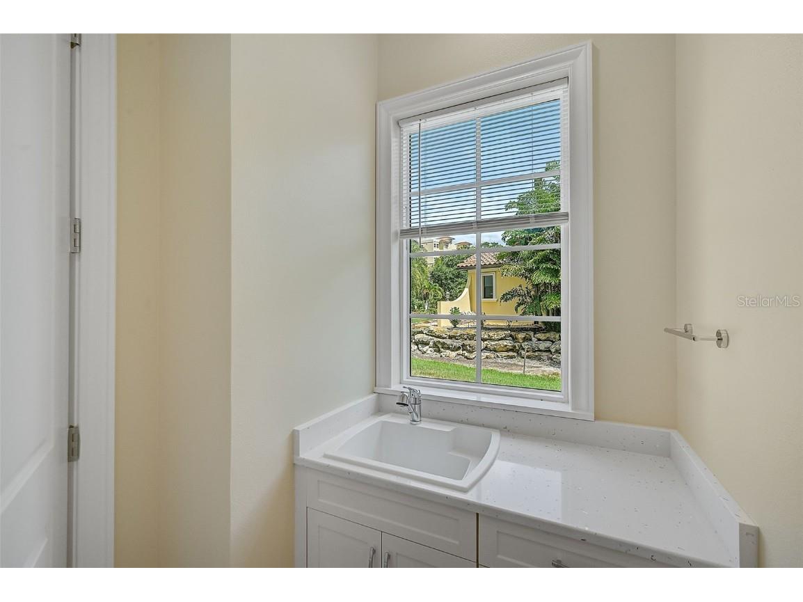 360 N Point Road Osprey FL 34229 A4617671 image33