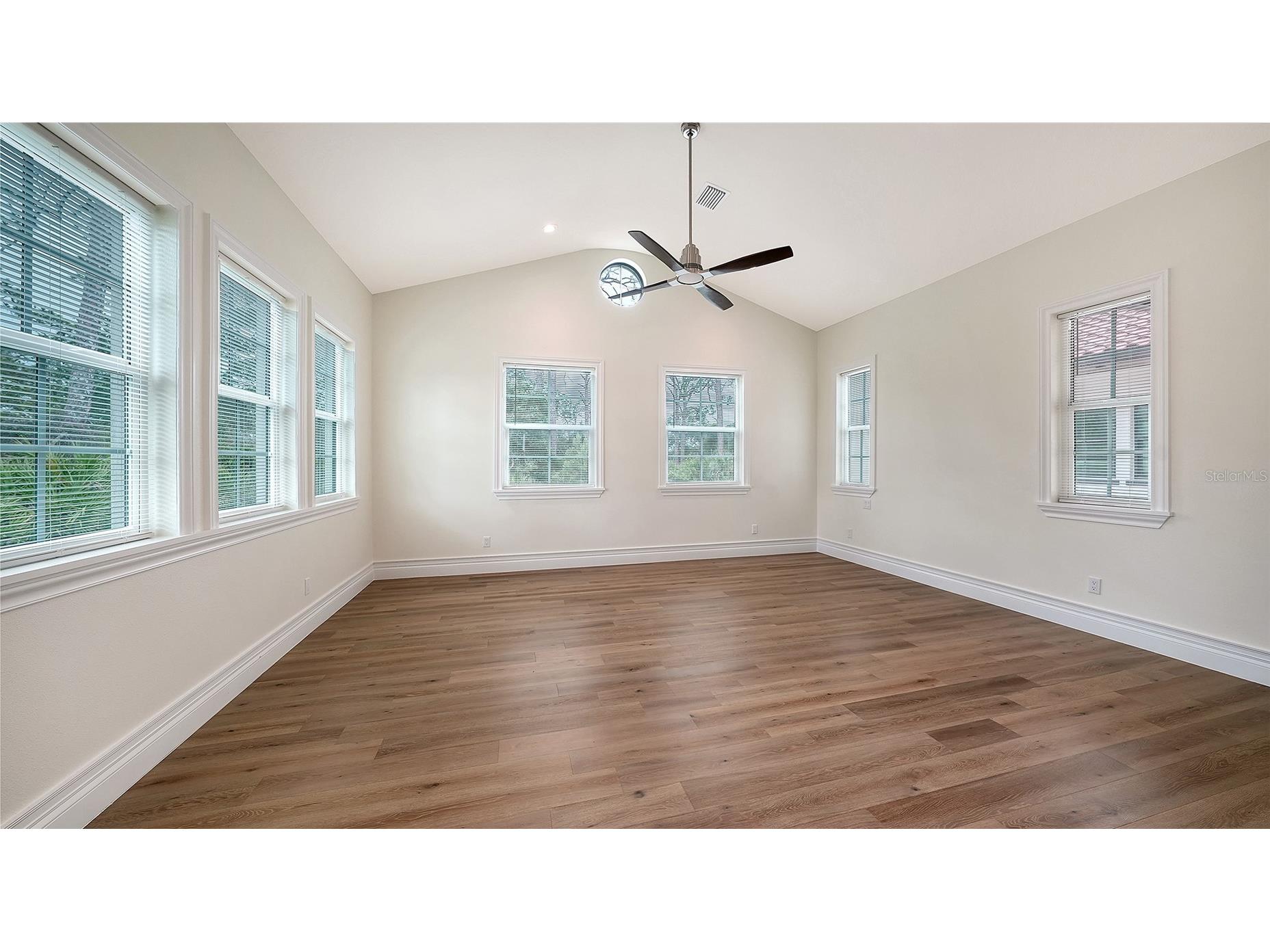 360 N Point Road Osprey FL 34229 A4695959 image15