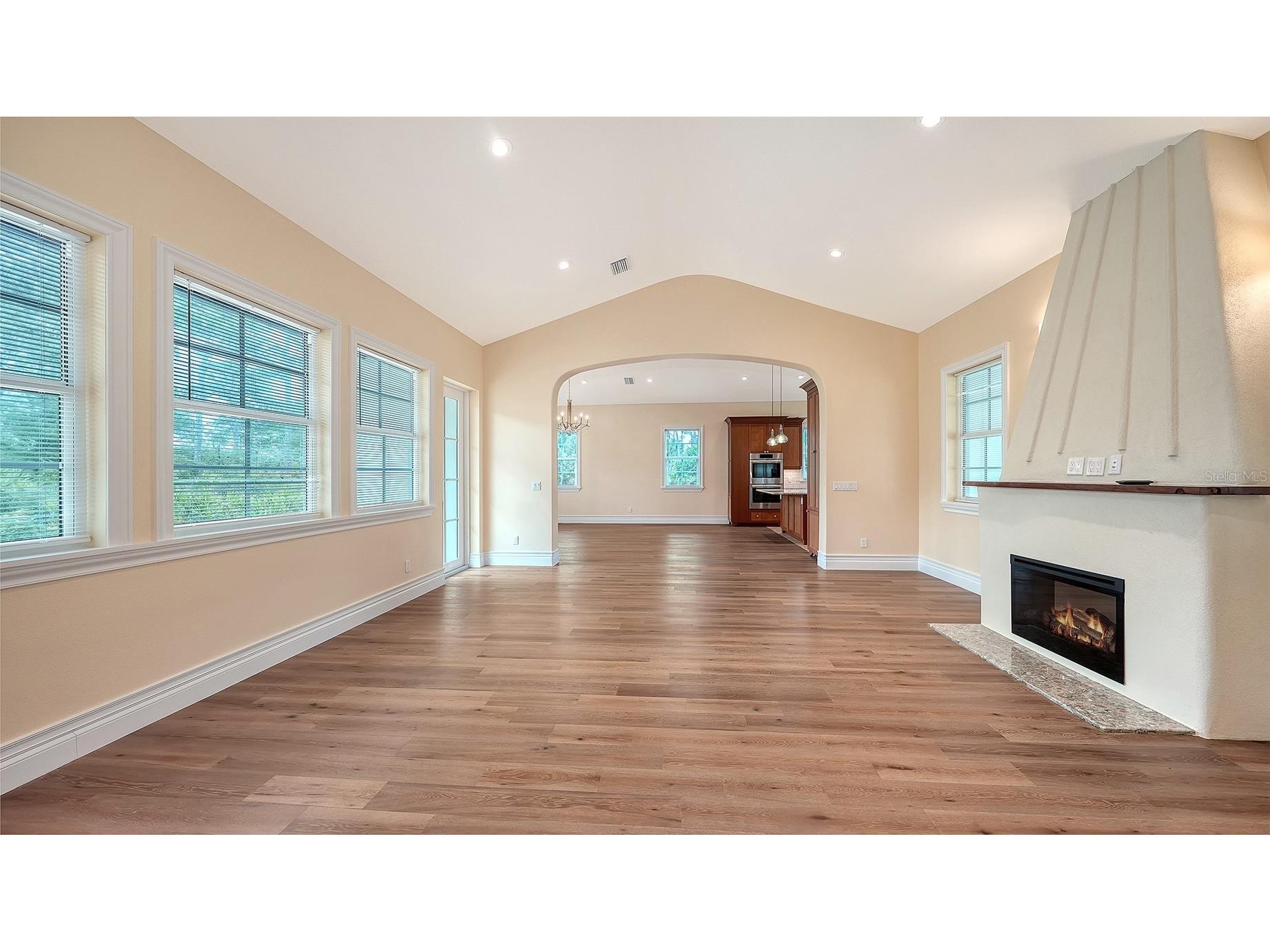 360 N Point Road Osprey FL 34229 A4695959 image8