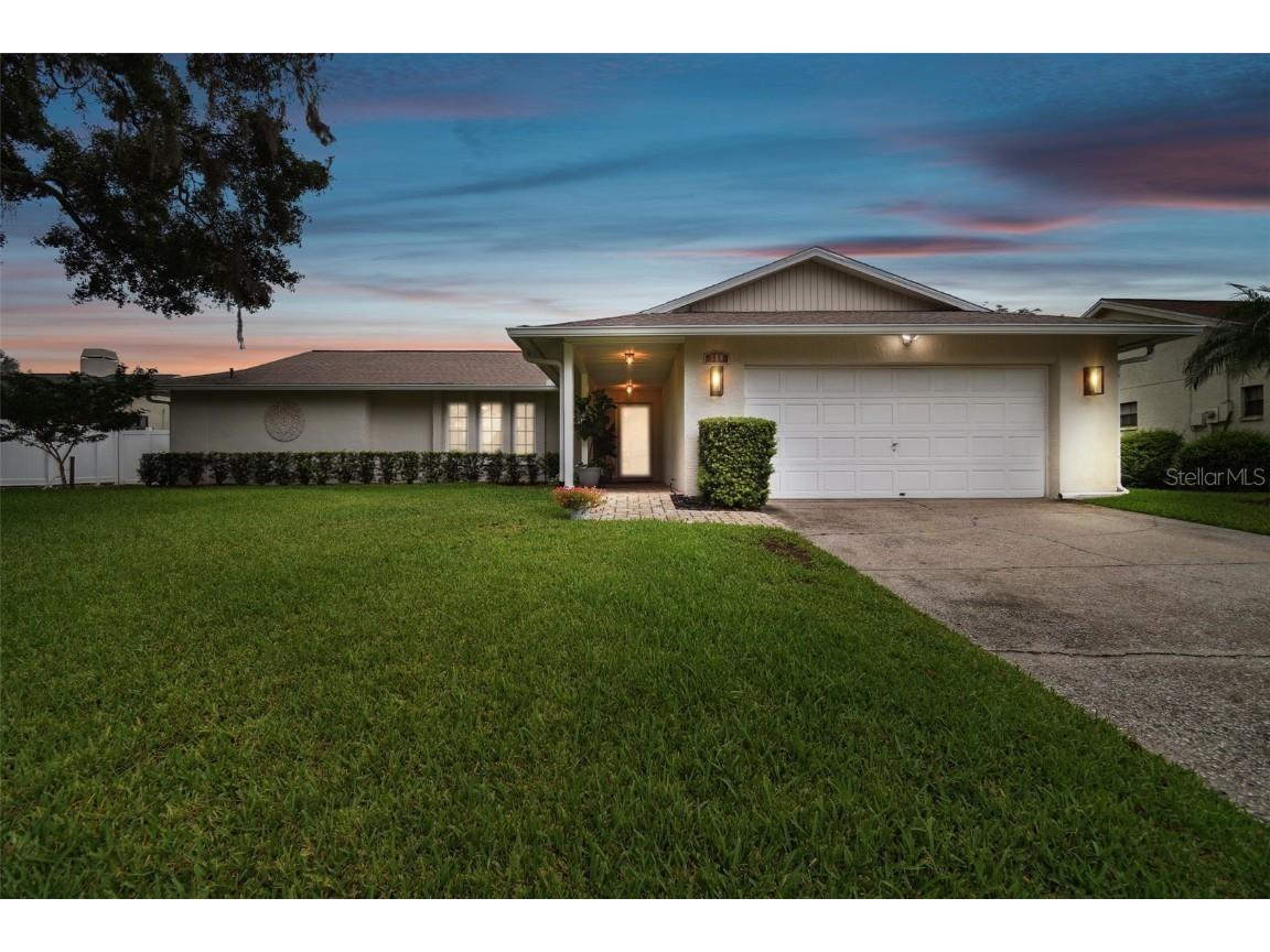 360 Oleander Place Oldsmar FL 34677 A4576331 image1