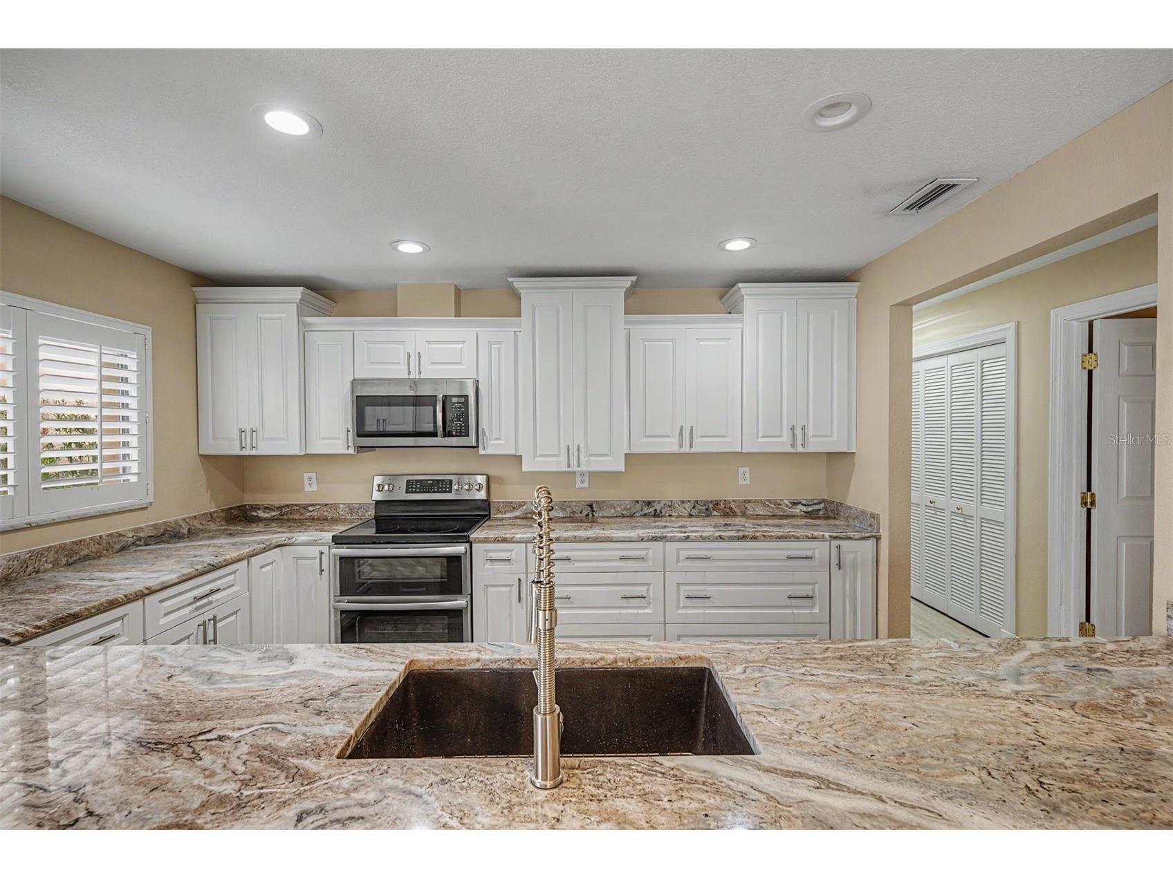 360 S Woodlands Drive Oldsmar FL 34677 TB8515718 image9