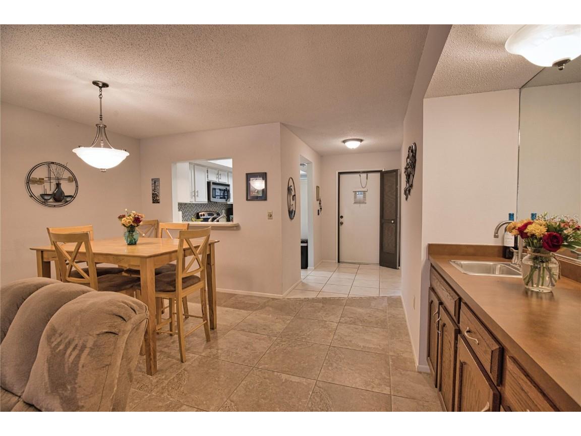 360 Three Lakes Lane #G Venice FL 34285 O6363082 image8