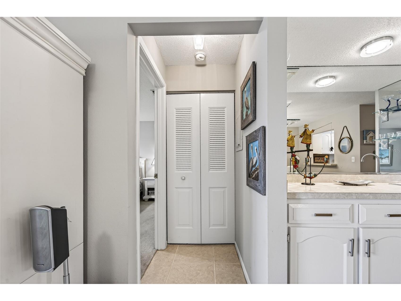 360 Three Lakes Lane #J Venice FL 34285 N6144216 image17
