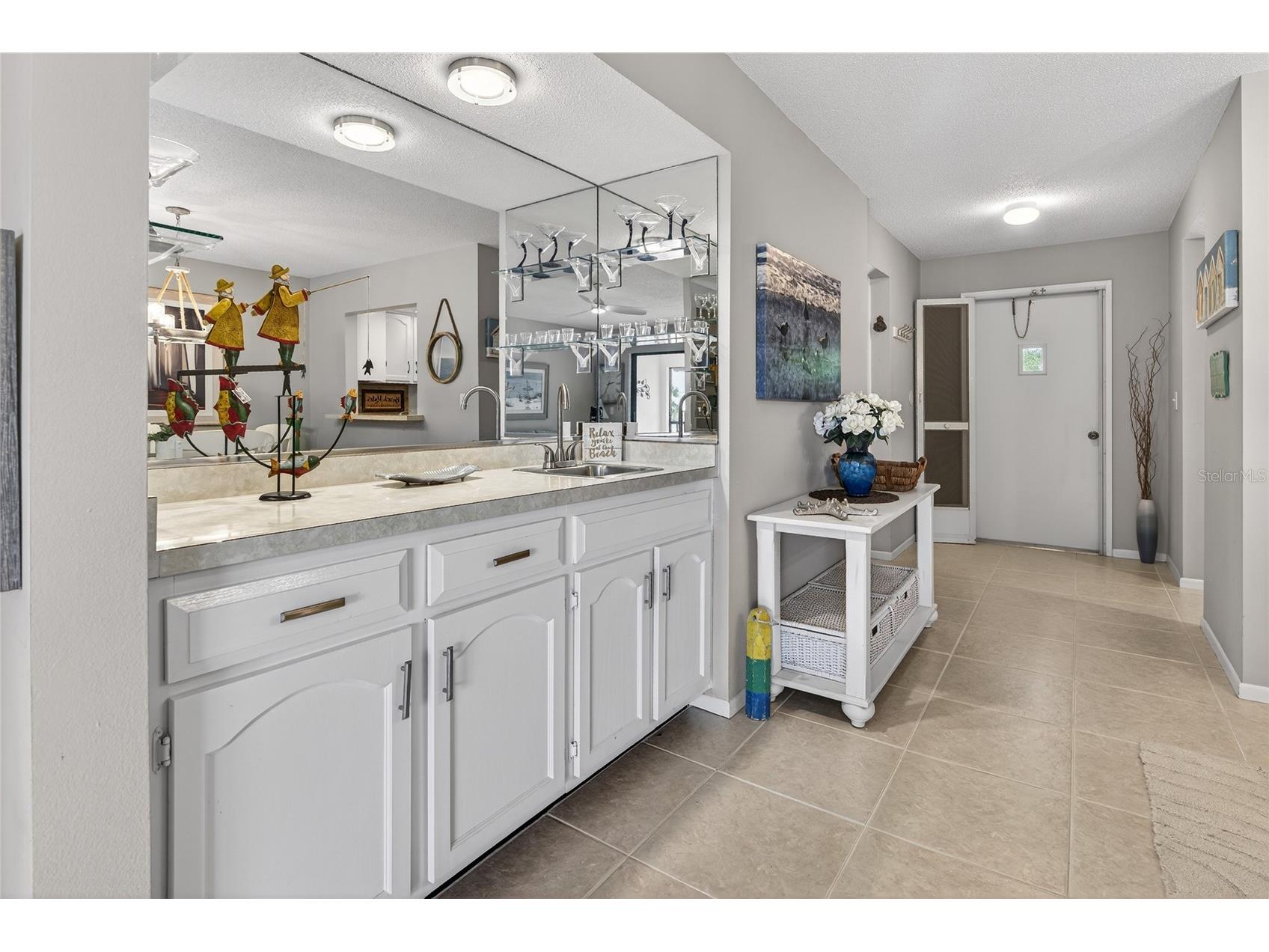 360 Three Lakes Lane #J Venice FL 34285 N6144216 image5
