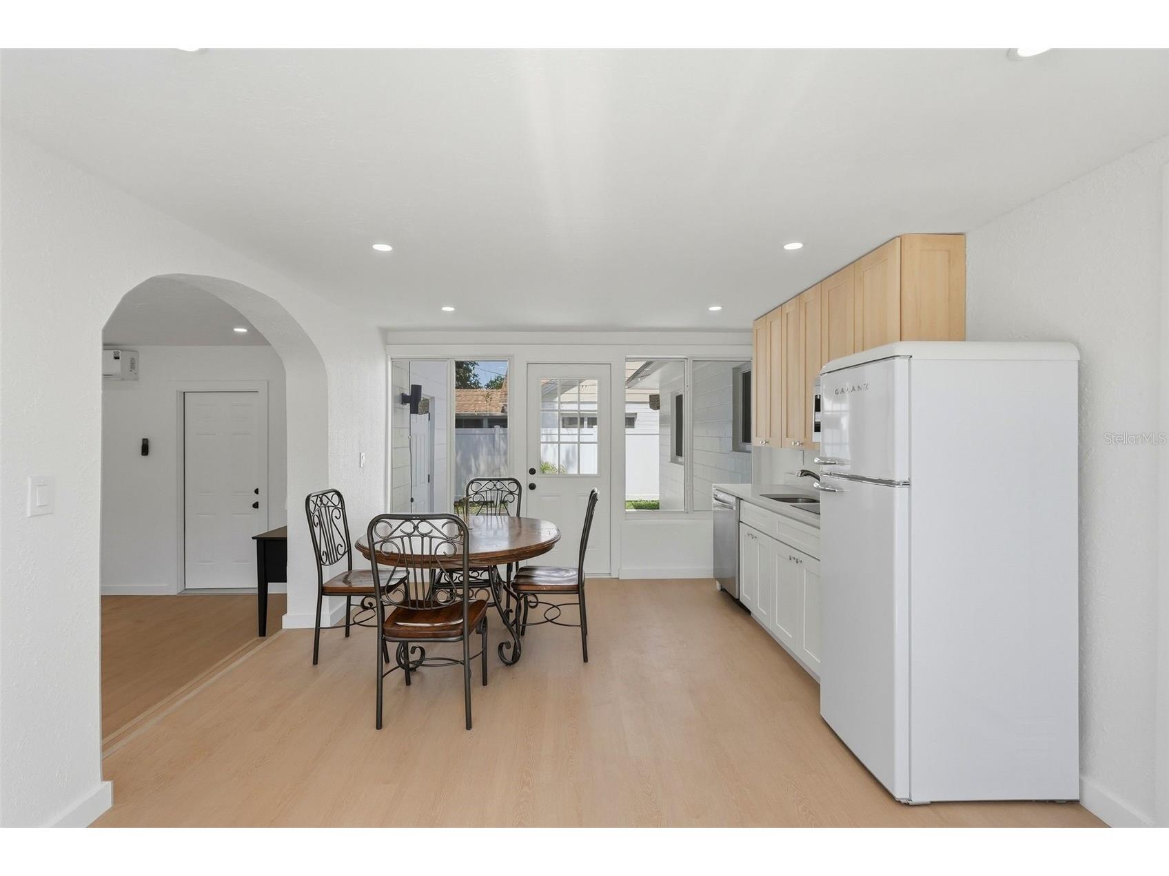 3600 1st Avenue S Saint Petersburg FL 33711 TB8513293 image14